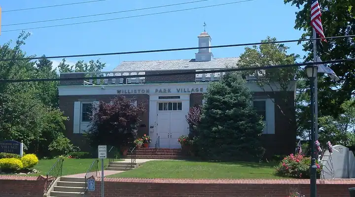 A local view of Williston Park, NY